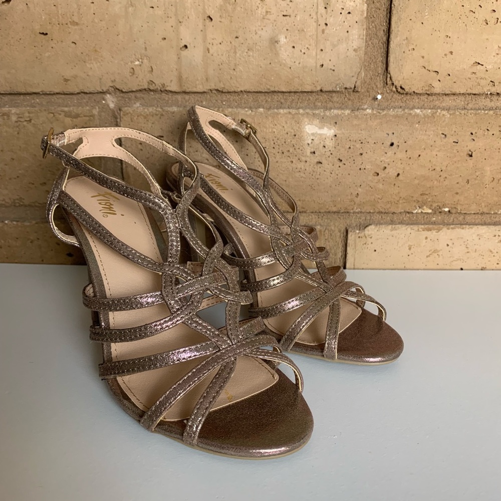 Bronze Fashion Heels Size 6